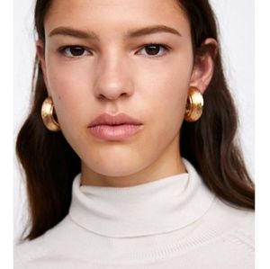 Metal Hoop Earrings